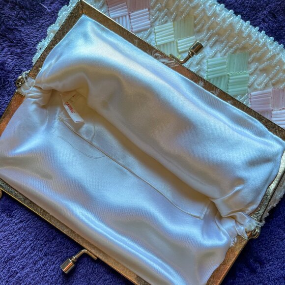 Vintage White Beaded Evening Bag - Picture 4 of 5